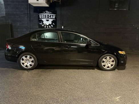 Used 2010 Honda Civic LX image 7