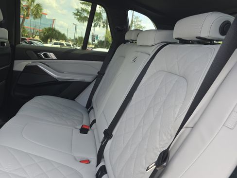 New 2026 BMW X5 sDrive40i w/ M Sport Package RWD image 11