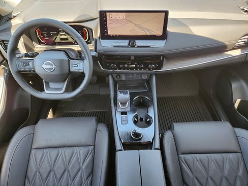 New 2026 Nissan Rogue Platinum AWD/4WD image 23