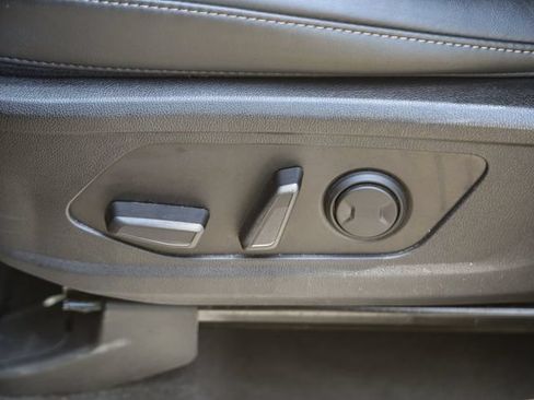 Used 2023 Kia Sorento S FWD image 24
