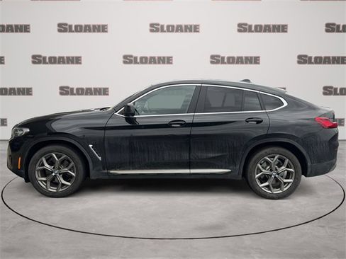 Used 2024 BMW X4 xDrive30i w/ Parking Assistance Package image 2