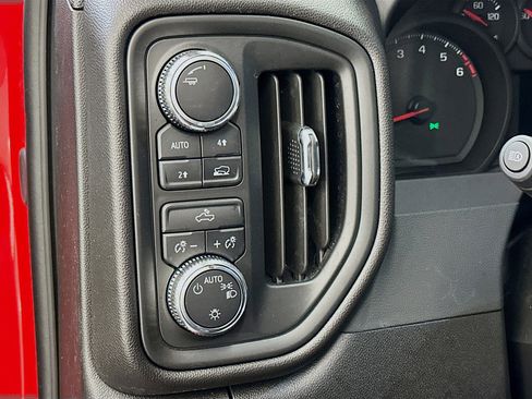 Used 2025 GMC Sierra 1500 Pro w/ Graphite Edition image 17