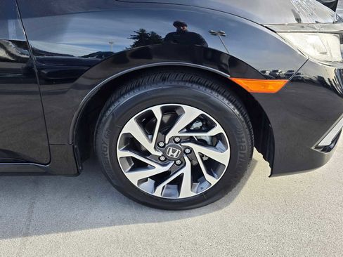 Used 2019 Honda Civic LX image 9