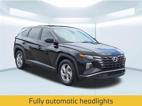 Used 2022 Hyundai Tucson SE w/ Cargo Package FWD image 9