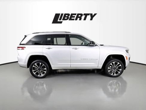 Used 2022 Jeep Grand Cherokee Overland image 8