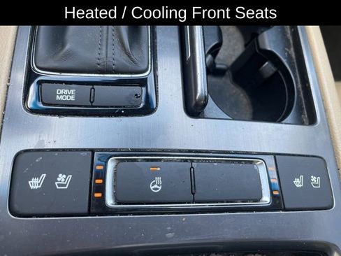 Used 2016 Hyundai Genesis 3.8 w/ Option Group 02 image 11