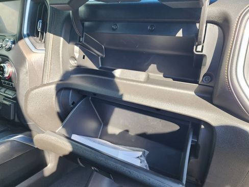 Certified 2021 GMC Sierra 1500 AT4 w/ Technology Package image 25