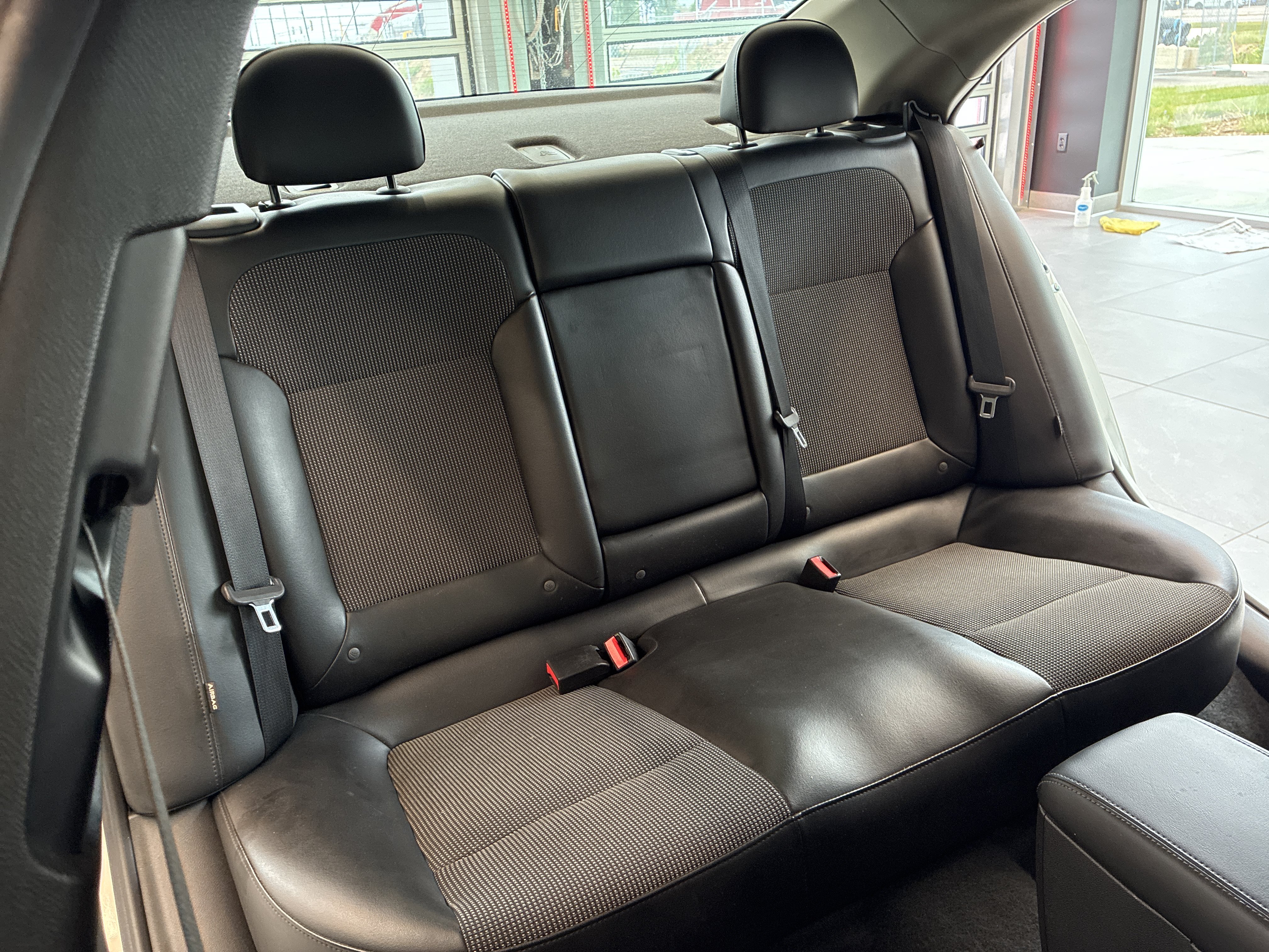 Used 2015 Chevrolet Malibu LT w/ Power Convenience Package FWD image 12