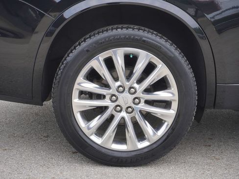 Used 2020 Cadillac XT6 Premium Luxury AWD/4WD image 12