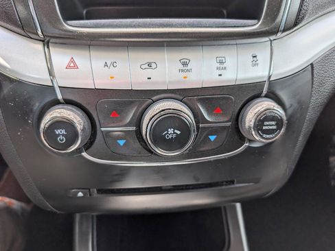 Used 2014 Dodge Journey SXT AWD/4WD image 24