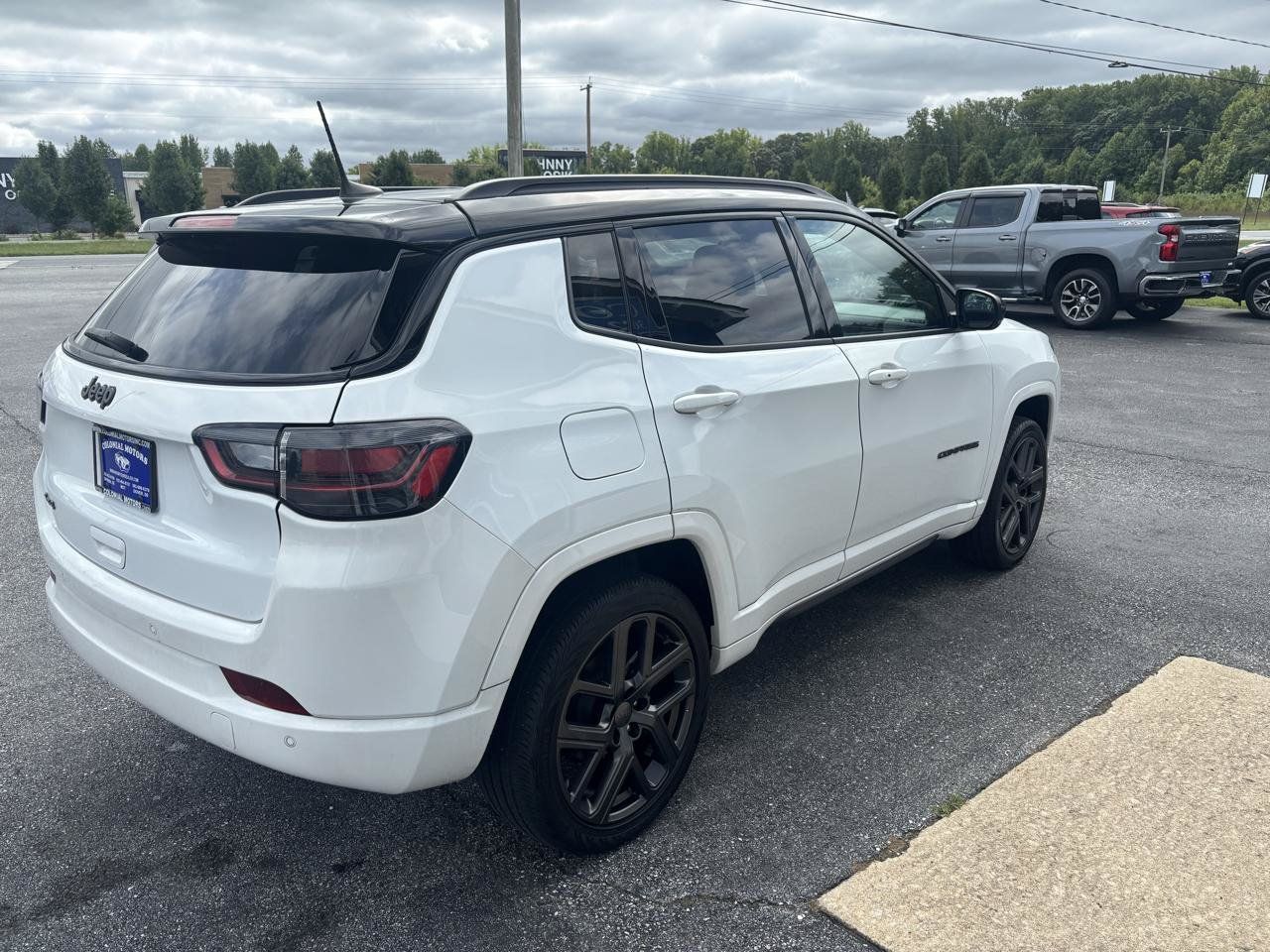 Used 2024 Jeep Compass Limited w/ High Altitude Package AWD/4WD image 5