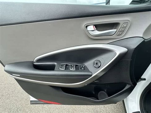 Used 2016 Hyundai Santa Fe Sport 2.0T w/ Option Group 05 image 18