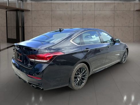 Used 2018 Genesis G80 3.3T Sport RWD image 3