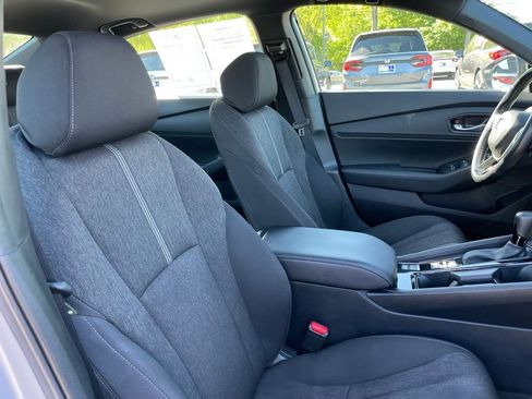 Certified 2025 Honda Accord Sport image 32