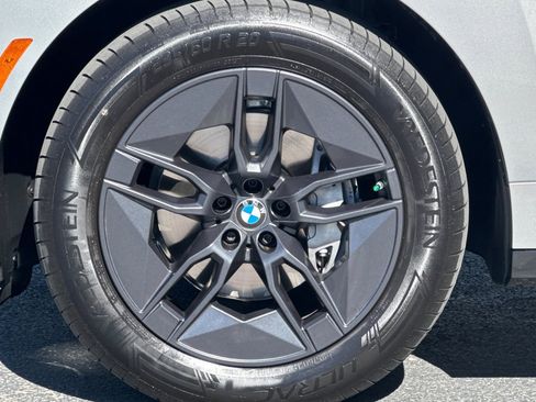 Used 2026 BMW iX xDrive45 AWD/4WD image 39