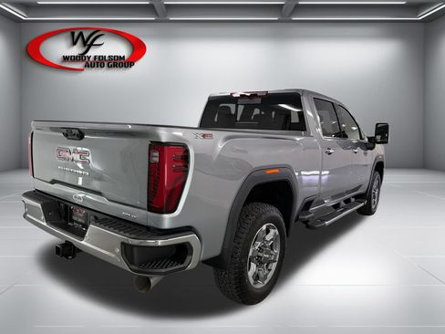 New 2026 GMC Sierra 2500 SLT AWD/4WD image 6