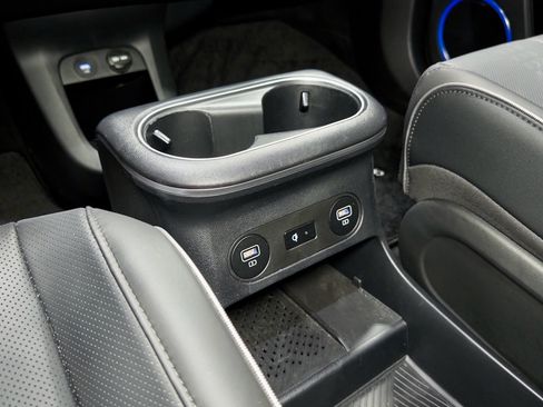 Used 2024 Hyundai Ioniq 5 Limited image 21