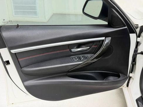 Used 2017 BMW 330i Sedan RWD image 80