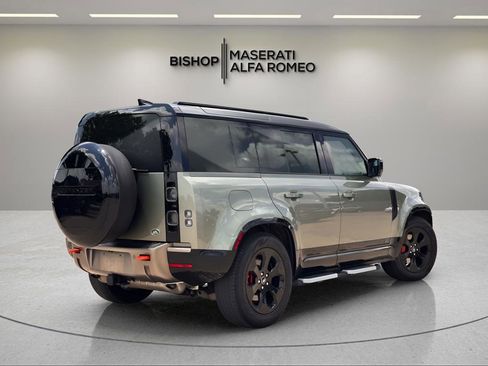 Used 2023 Land Rover Defender 110 X AWD/4WD image 5