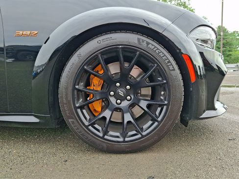 Used 2023 Dodge Charger Scat Pack RWD image 9