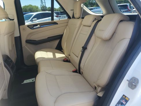 Used 2018 Mercedes-Benz GLE 350 4MATIC image 11