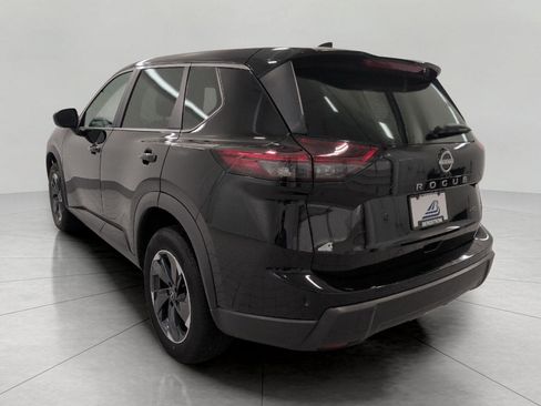 Used 2025 Nissan Rogue SV AWD/4WD image 20