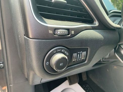 Used 2022 Jeep Cherokee Trailhawk w/ Trailer Tow Group image 29