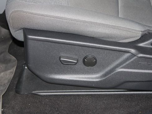 Used 2024 Ford F150 XLT w/ FX4 Off-Road Package image 23