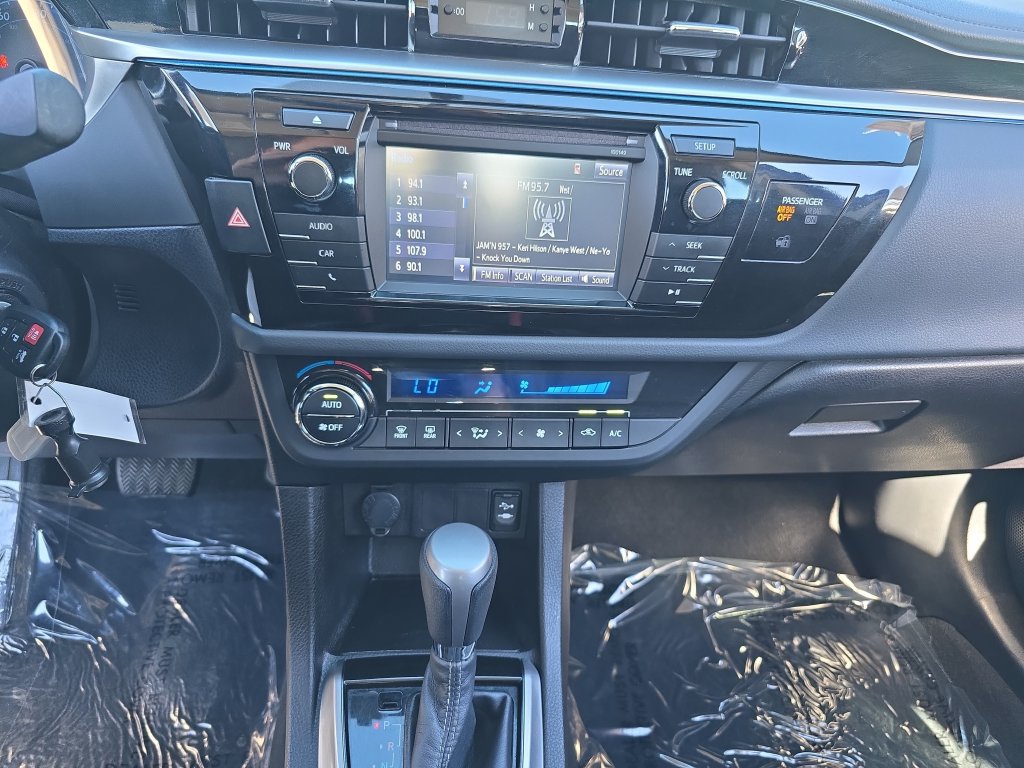 Used 2015 Toyota Corolla S w/ Protection Package FWD image 22