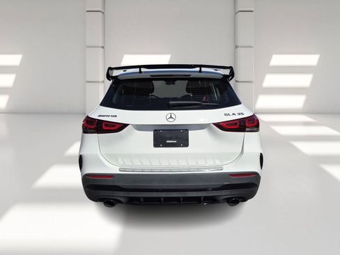Used 2022 Mercedes-Benz GLA 35 AMG AMG GLA 35 image 5