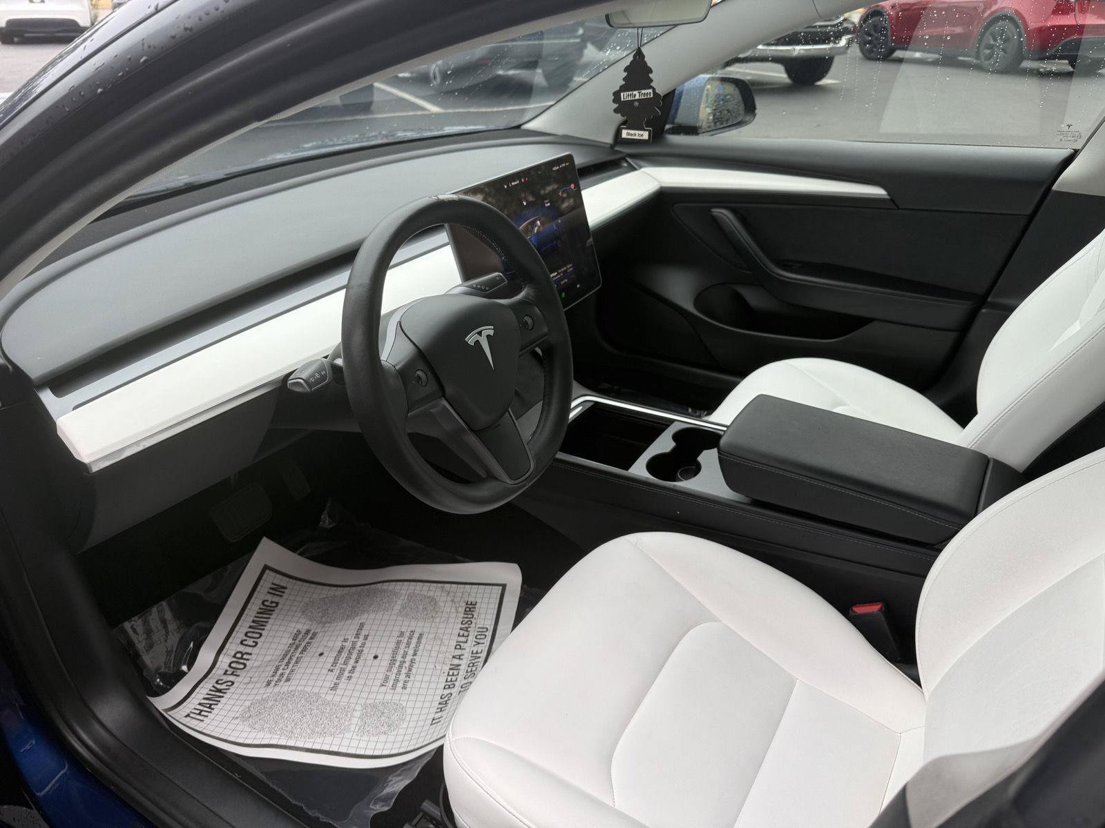 Used 2022 Tesla Model 3 Long Range AWD/4WD image 14