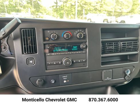 New 2026 Chevrolet Express 2500 w/ Driver Convenience Package RWD image 18