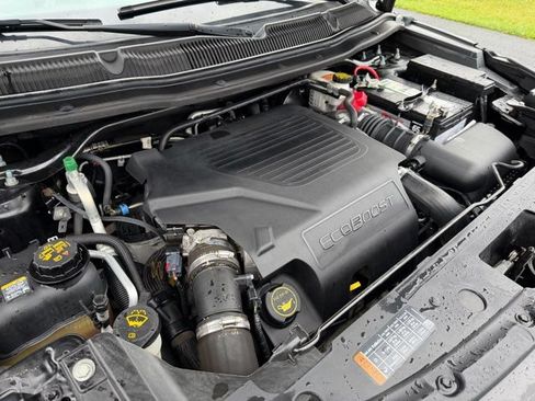 Used 2019 Ford Explorer Sport w/ Equipment Group 401A AWD/4WD image 29