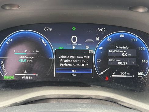 Used 2025 Toyota Camry XSE FWD image 11