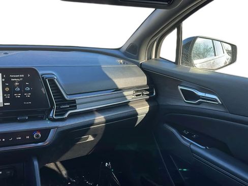 Used 2023 Kia Sportage X-Line image 29