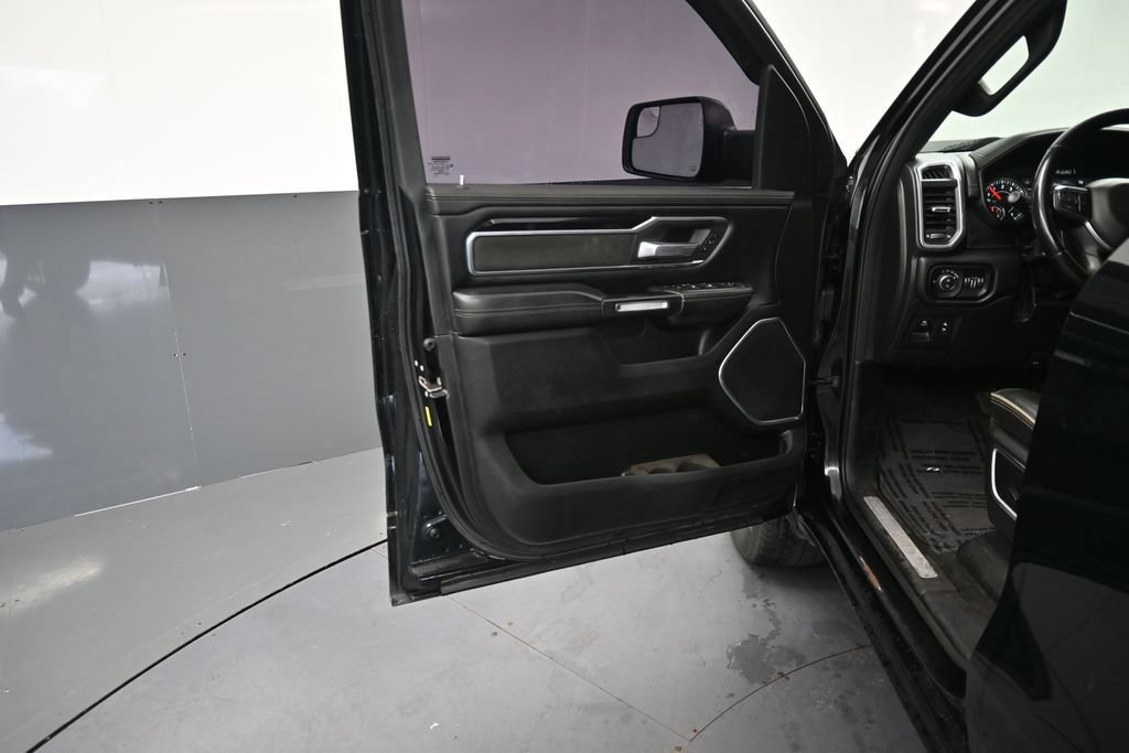 Used 2021 RAM 1500 Laramie w/ Sport Appearance Package AWD/4WD image 25