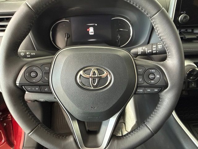 Used 2023 Toyota RAV4 XLE w/ Convenience Package AWD/4WD image 17