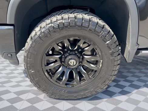 Certified 2024 Chevrolet Silverado 2500 High Country w/ High Country Premium Package AWD/4WD image 13