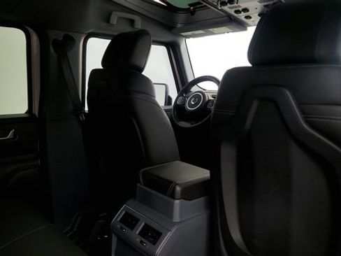 Used 2025 INEOS Grenadier AWD/4WD image 48