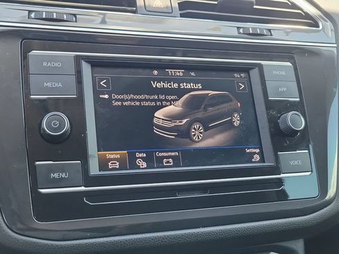 Used 2022 Volkswagen Tiguan S FWD image 14