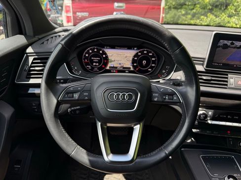 Used 2018 Audi Q5 2.0T Premium Plus w/ Premium Plus Package AWD/4WD image 22