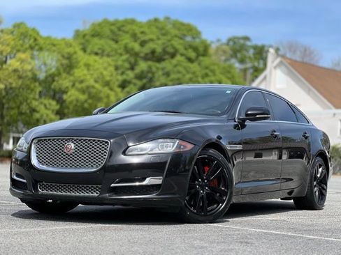 Used 2017 Jaguar XJ L Portfolio AWD/4WD image 1