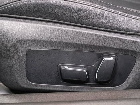 Used 2024 BMW 230i Coupe w/ Premium Package image 27