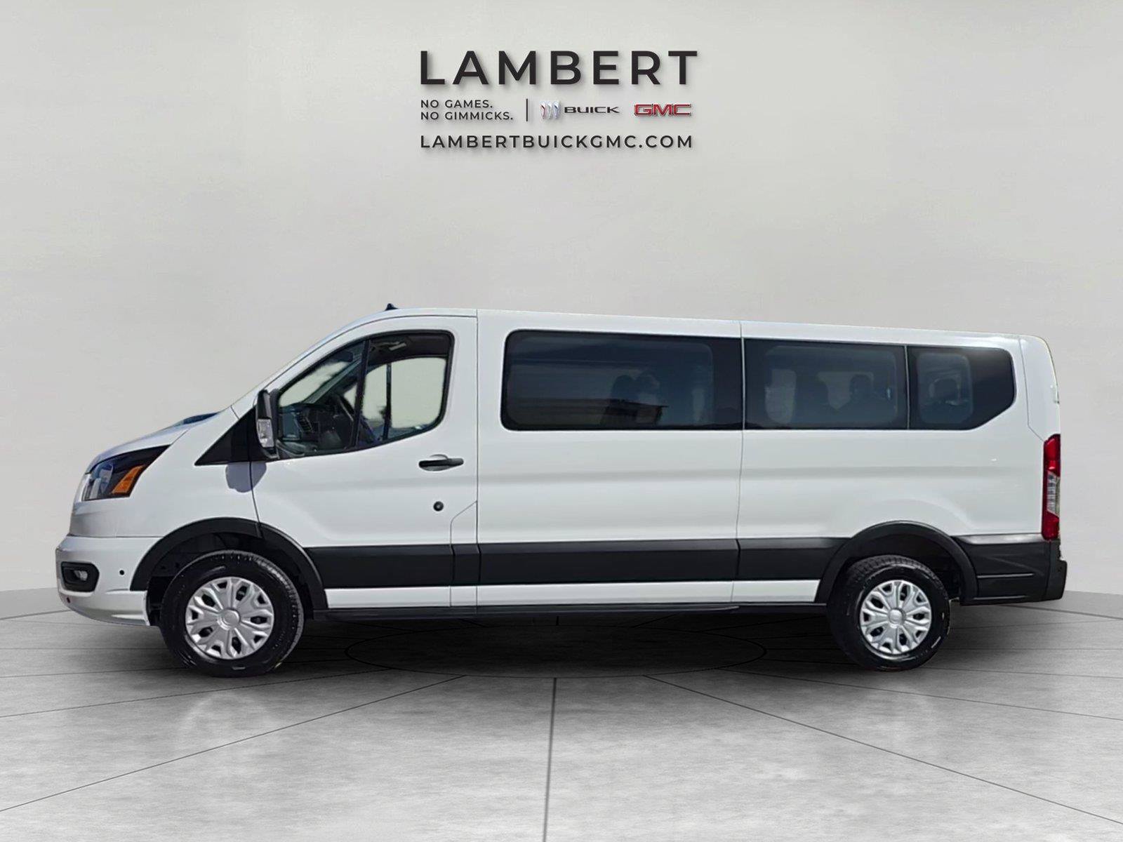 Used 2025 Ford Transit 350 XLT RWD image 2