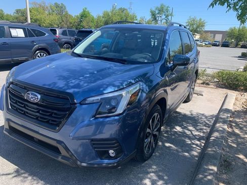 Used 2024 Subaru Forester Limited image 2
