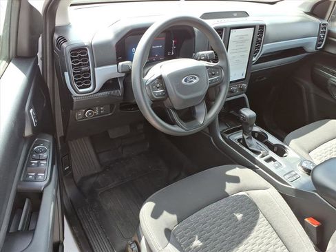 Used 2024 Ford Ranger XL image 18