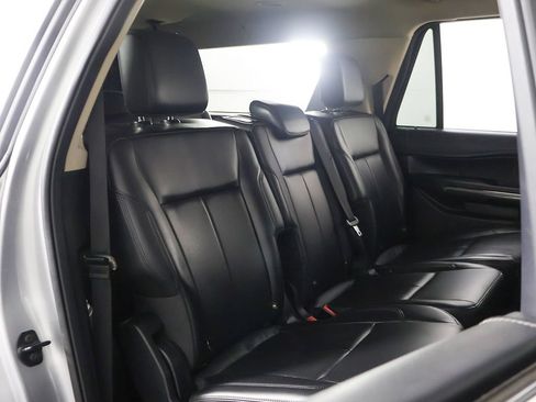Used 2022 Ford Expedition Max XLT AWD/4WD image 35
