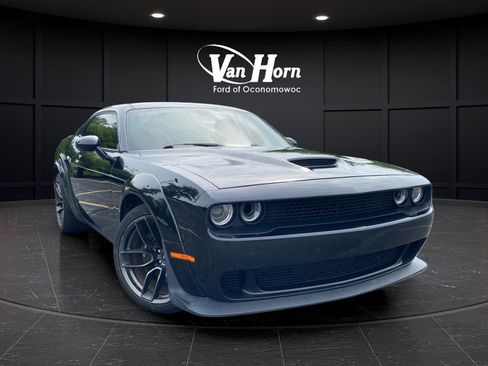 Used 2019 Dodge Challenger R/T Scat Pack RWD image 1