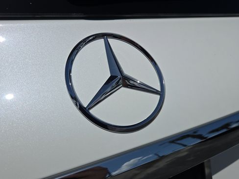 New 2026 Mercedes-Benz GLS 450 4MATIC image 34