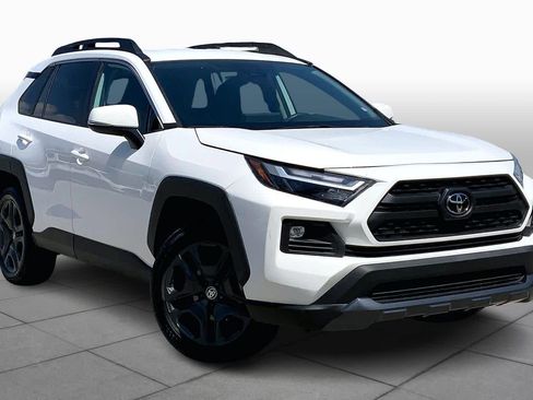 Used 2024 Toyota RAV4 Adventure image 3